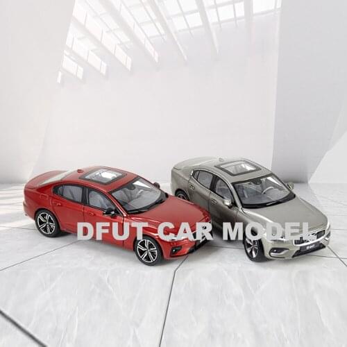 1:18 Alloy new pattern S60 Toy Car Model Of Childrens Car Original Authorized Authentic Kids Toys