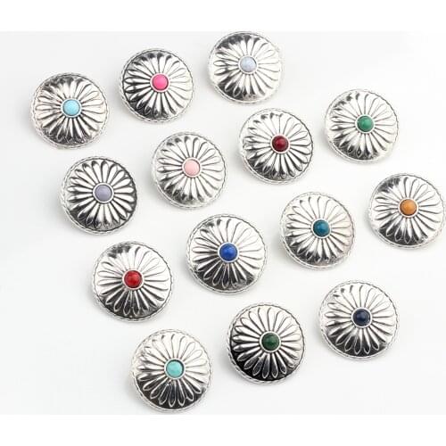 3pcs/lot 30MM Retro Zinc Alloy Round Daisy Flowers Decorative Buttons Charms Pendants For DIY Jewelry Accessories