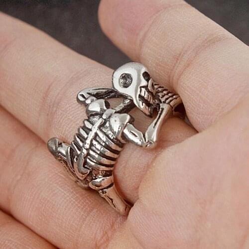 1Pcs Adjustable Vintage Punk Evil Dragon Skull Ring Men Chunky Copper Alloy Biker Rock Rap Embrace Skeleton Head Ring Jewelry