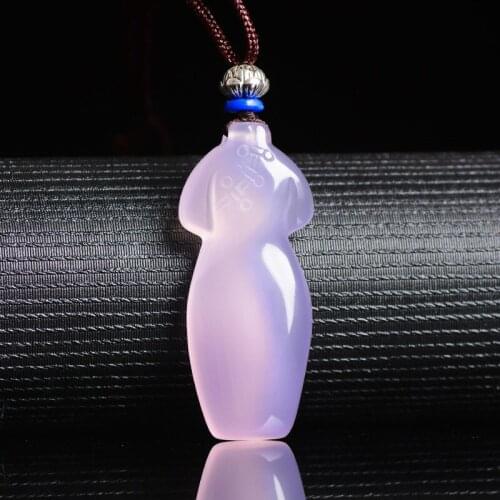 Natural White Chalcedony Hand Carved Cheongsam Pendant Fashion Jewelry Mens and Womens Agate Cheongsam Necklace Sweater