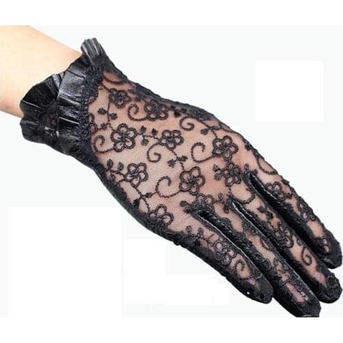 2019 Hot Sale Medival Lolita Women Lace Genuine Leather Gloves Unlined Nappa Lambskin Wrist Sunscreen Glove Free Shipping