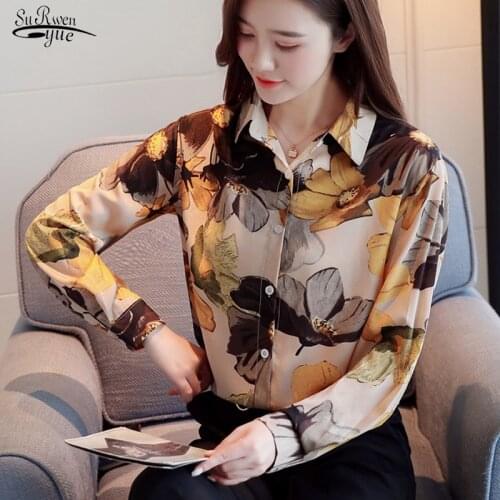2021 Spring Korean Version Oil Painting Print Chiffon Blouse Women Tops Office Lady Loose Vintage Cardigan Women Shirts 8464 50