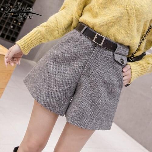 Casual Women 2019 Autumn New Korean Plaid Shorts High Waist Elegant Loose Wool Wide Leg Fashion All-match Shorts 7801 50