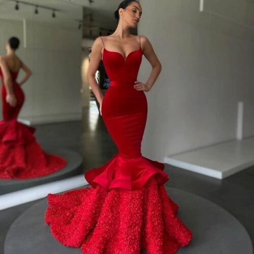 Dark Red Velour Evening Dress Spaghetti Straps Ruffle Trumpet Prom Gowns Appliques Formal Party Dress