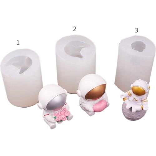 Astronaut Candle Epoxy Mould Aromatherapy Plaster Silicone Mould DIY Crafts Jewelry Casting Tools