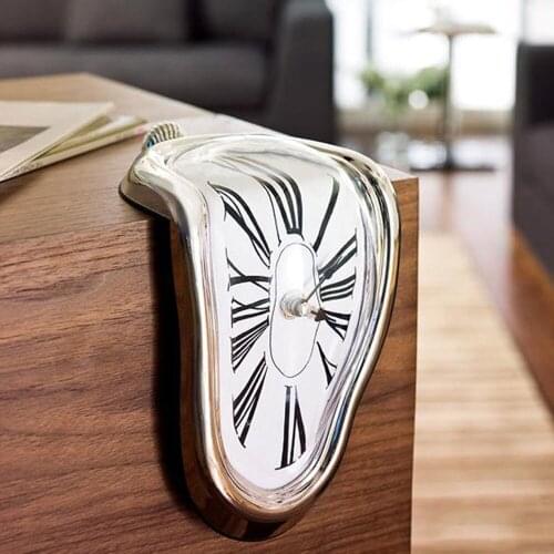 New Surrealist Salvador Dali Style Wall Clock Modern Design Novel Surreal Melting Distorted Amazing Home Decoration Gift Zo51