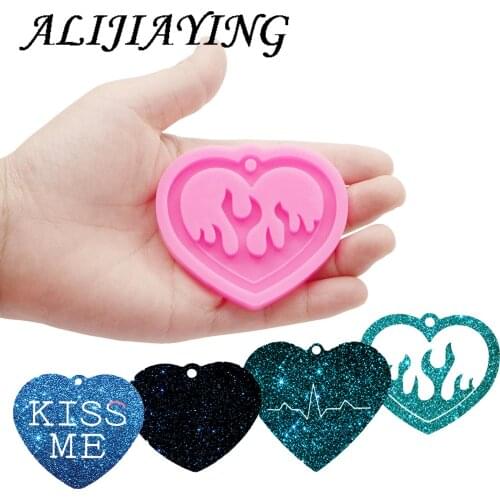 Shiny Silicone Heart Keychain Mold - Valentines Day present Resin Crafting Mold - Love Silicone Mold for Epoxy DY0913