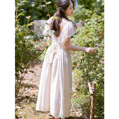 Women Summer2020 Vintage Elegant 100%Cotton Lace Maxi Dress Ladies Retro Sexy Backless Embroidery Creamy-White Long Dress Elbise
