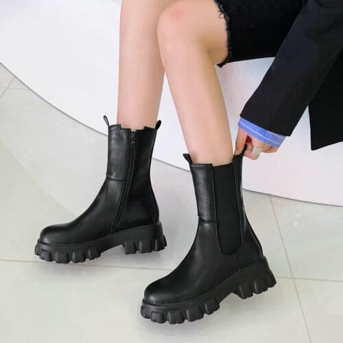 2021 Women Black White PU Leather Chelsea Boots Chunky Winter Shoes Plush Thick Bottom Autumn Fashion Zipper Large Size 34-43