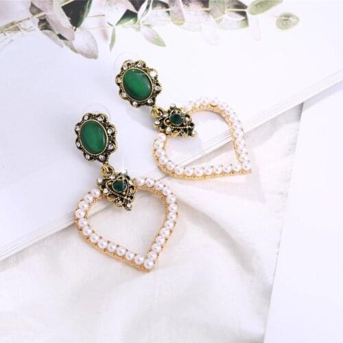 Korean Version of European and American Fashion Retro Pearl Long Earrings Web Celebrity Hot Style Show Face Thin Versatile Perso