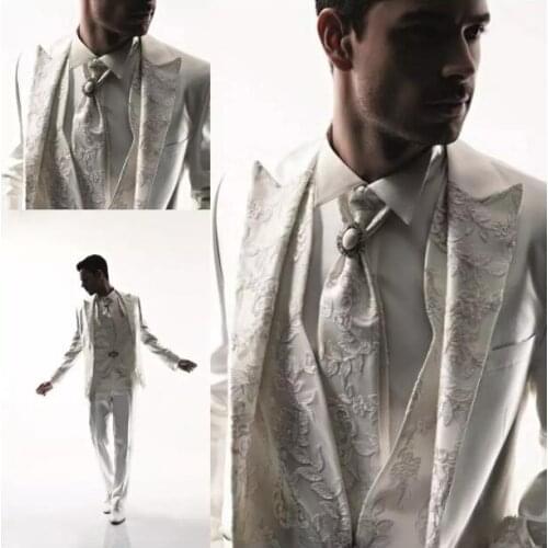 Luxury Black Groom Tuxedos With Golden Embroidery 2014 Double Breasted Formal Suits Slim Fit Wedding Suit For Men (Jacket+Pants