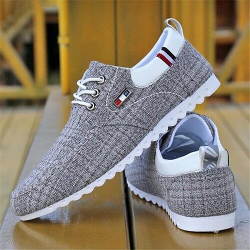 Hot New Mens Casual Shoes 2021 Mens Fashion Real Leather Shoes Light Moccasin Flat Shoes Mens Driving Shoes