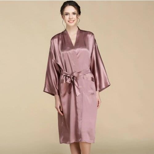2020 New Silk Nightgown Robe 100 Mulberry Silk , Silk Womens Pajamas, Nightdress Ladies Plus Size Solid Color Spring