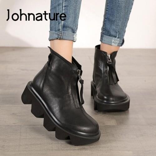 Johnature Genuine Leather Women Boots 2020 New Zip Round Toe Autumn Winter Women Shoes Handmade Concise Ankle Platform Boots