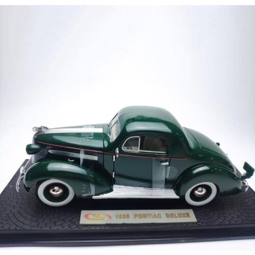Diecast 1/18 Scale Luxury Car Classic 1936 Collection Alloy Vehicle Model Static Decoration Boy Toys Display Gifts Ornaments
