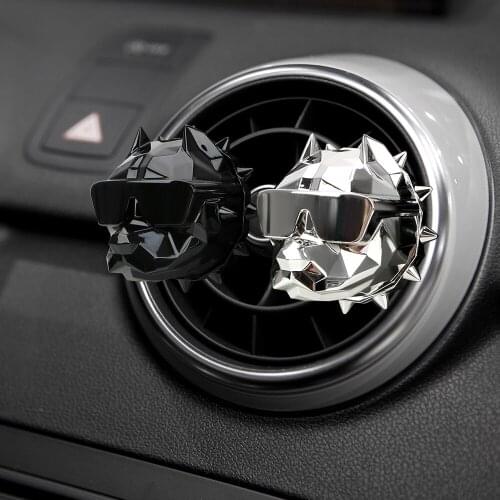LEEPEE Bulldog Air Freshener Car Perfume Air Outlet Fragrance Auto Decoration Interior Accessories Creative Car Diffuser
