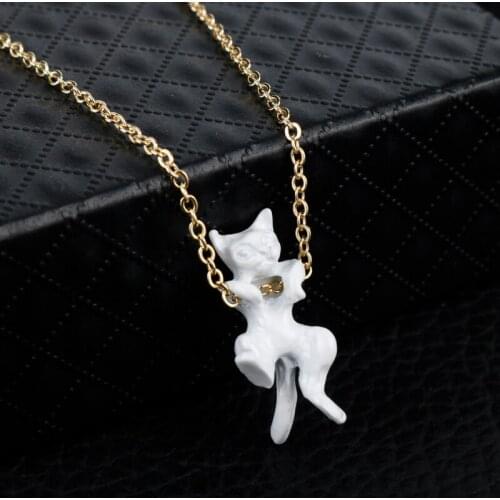 2019 Fashion Hanging Kitten Cat Choker Necklace Little Cute Black White Cat Swing Pendant Necklace For Women Girls Jewelry Gift