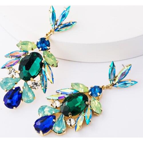 Fashion Metal Colorful Rhinestone Geometric Earrings Womens Creative Popular Dangle Crystal Earrings Party Accessories