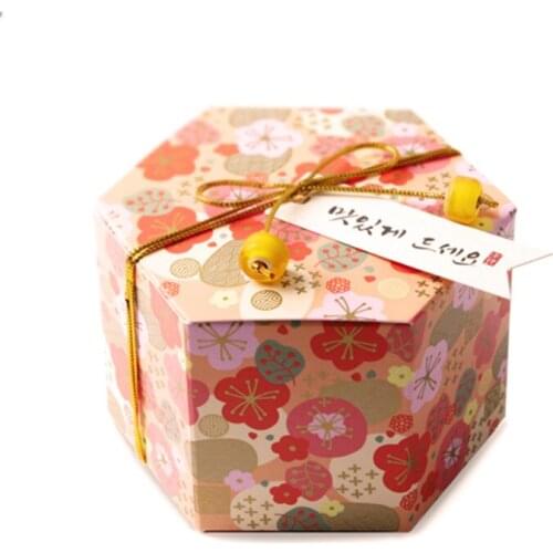 50pcs Kraft Paper Hexagon Cardboard Box Candy Box DIY Biscuit Favor Gifts Boxes Baby Shower For Birthday Wedding Party Decor