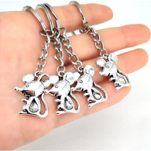 Hzew 5 pcs Exquisite cute cartoon mouse keychain Ancient silver color rat key chain gift for children