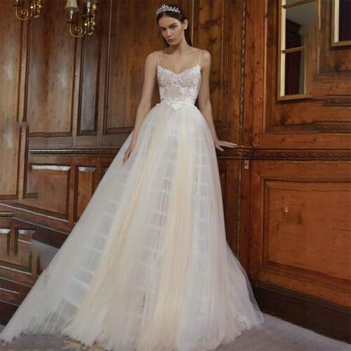 Spaghetti Straps Tulle Wedding Dresses For Women Appliqued Backless Beach Wedding Bridal Gowns vestidos de novia