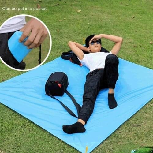 Multifunctional Waterproof Beach Blanket Folding Camping Mat Portable Outdoor Camping Picnic Mat Beach Blanket Ground Mattress