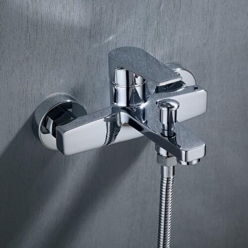 Bathtub Faucet Shower System Hot Tub Bath Accessories Brass Bathroom Faucets Outlet Wall Mounted Faucet Mixer Tap Sistem Chrome