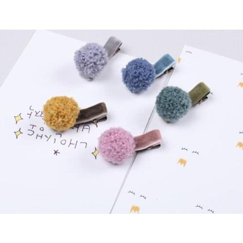 1PC Cute Pompom Mini Wool Plush Ball Hair Clips For Little Baby Girls Children Lovely BB Clips Hair pin Kids Hair Accessories