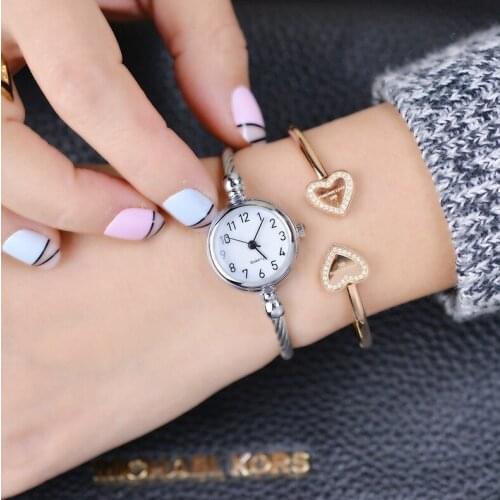 2018 BGG Fashion Brand New Arrival Simple Business Women Wristwatch Ladies Elegant Silver Bracelet Watch Retro Roman Dial reloj