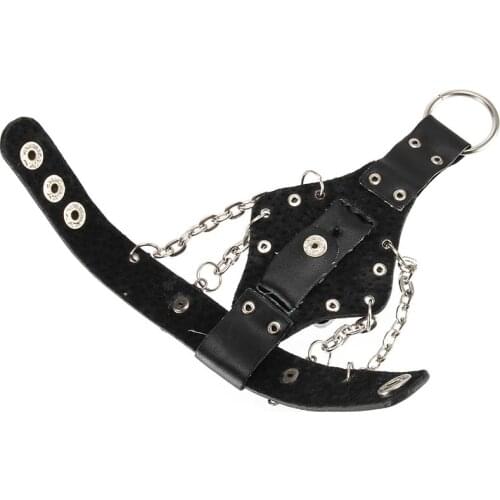 Punk Style Quartz Wrist Watch Ring Chain Connection with Scorpion Skull Decoration Rivet Strap TT@88