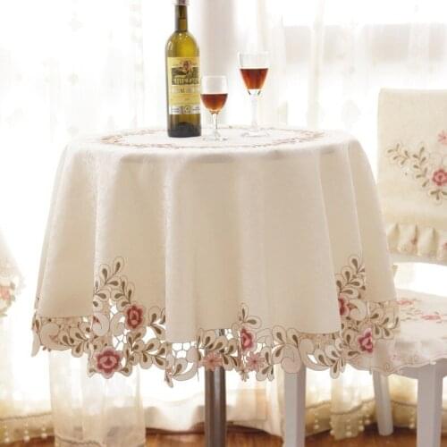 2018 New Home Textile Elegant Round Table Cloth With Embroidered Floral Wedding Table Linen Cloth Covers Decoration Table Runner