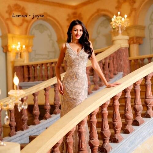 Lemon joyce Luxury Evening Dresses Long 2020 Sexy V-neck Sleeveless Beading Backless Mermaid Prom Party Gowns Plus Size