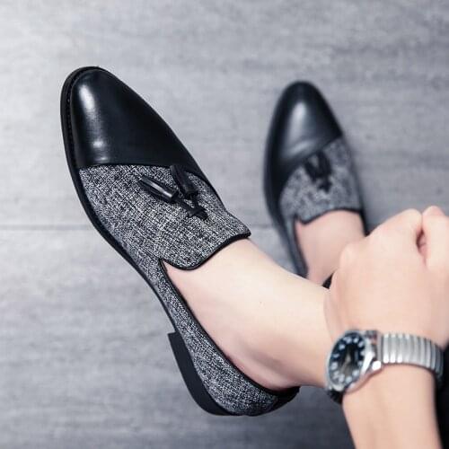 Retro Brand Men Loafers Large Size Men Dress Shoes British Style Male Shoes Comfortable Light Men Driving Shoes Chaussures Homme