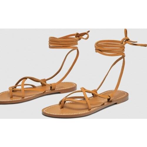 2021 Summer Flats Sandals New Rome Strappy Chic Bohemia Holiday Beach Shoes Woman Ankle Strap Casual Flat Sandalias Flip Flops