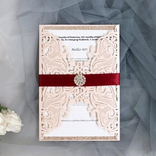 50 pieces/lot) Laser Cut Pink Lace Wedding Invitation Card Glittery Engagement Birthday Baptism Crystal Invitations IC127P