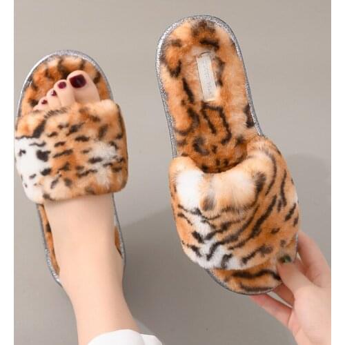Indoor slippers home daily use autumn and winter new cute leopard print fluffy female sweet cotton slippers open toe slippers