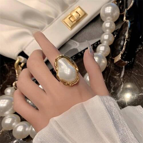 Retro metallic shaped pearl ring, exaggerated wind geometric irregular opening adjustable womans ring