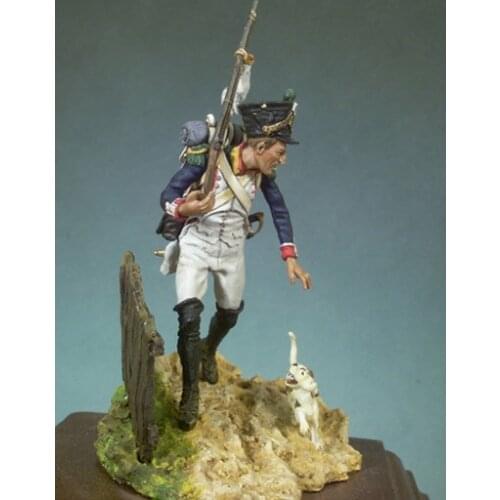 New Unassembled 1/ 32 54mm Napoleon Era Infantry slodier with dog 54mm Resin Kit DIY Toys Unpainted kits