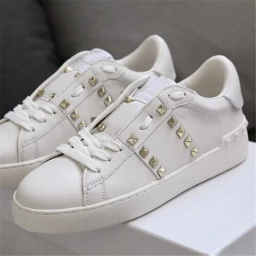 Fashion sneakers womens shoes high quality casual flat sneakers white couple shoes
