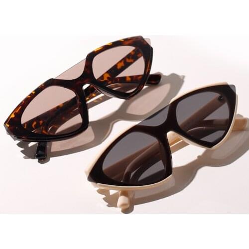 New Fashion Unique One Piece Cat Eye Sunglasses For Women Luxury Brand Chic Gradient Shades Female Uv400 Eyewear Men Sun Glasses