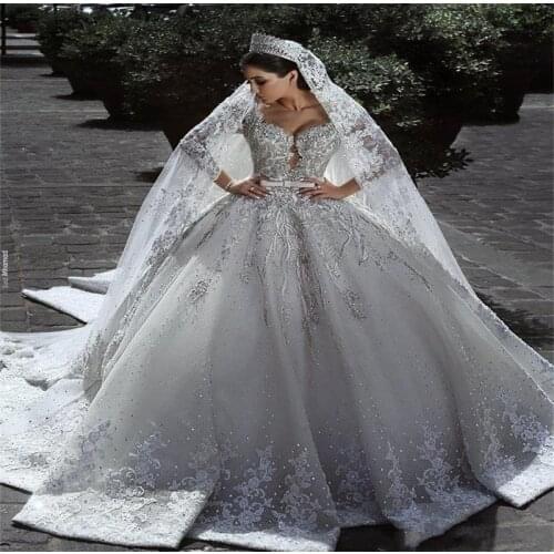 Vestidos De Novia Vintage Luxury Ball Gown Long Sleeve Lace African Plus Size Muslim Wedding Dress Beads Crystal Bridal Gowns