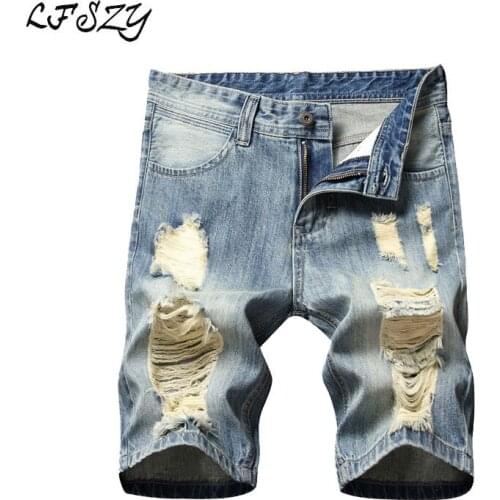 2019 New trend Personality Modis Mens Denim Shorts High street Hole Straight Five points Denim shorts Ripped jeans for men