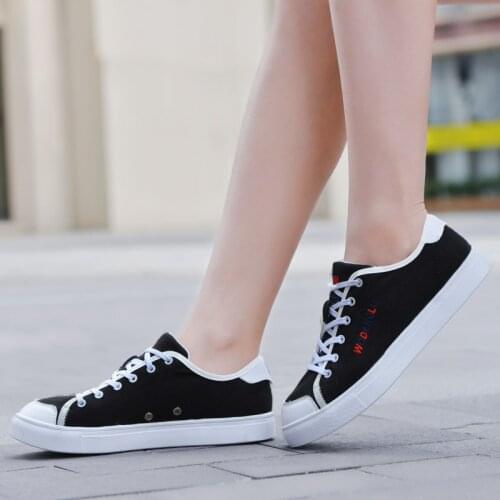 2019 Women Vulcanized Shoes Fashion Sneakers Ladies Canvas Shoes Summer Trainers Black Basket Femme Casual Tenis Feminino X14-30