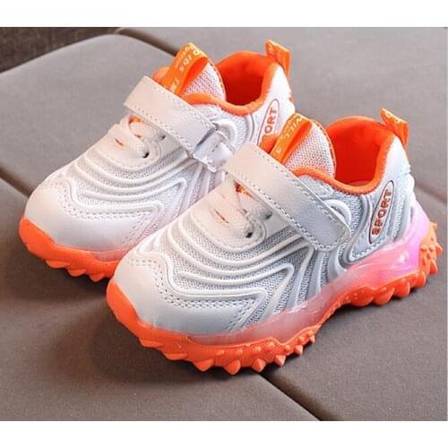 Children Glowing Mesh Sports Shoes Boys Girls Children Luminous Sneakers with LED Lights Non-slip Illuminated Baby Toddler Shoe