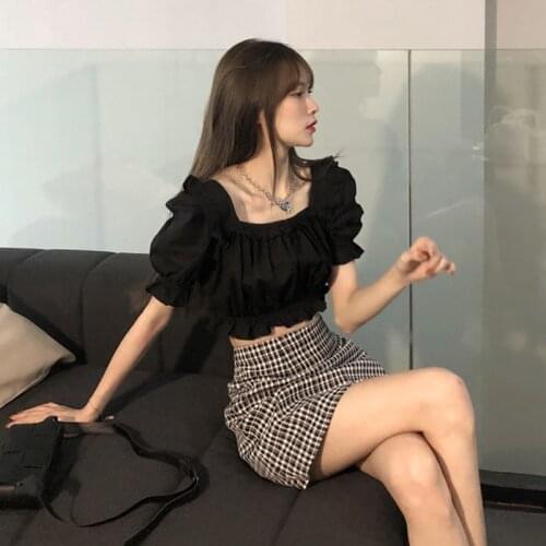 Blouses Square Collar Black Short Shirt Women Summer New Style French Western Chic Top Design Sense Niche Shirt Trend