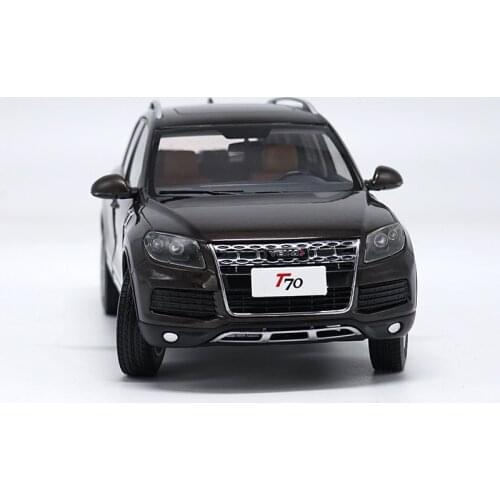 Original factory authentic 1:18 Metal YEMA T70 diecast car model with small gift