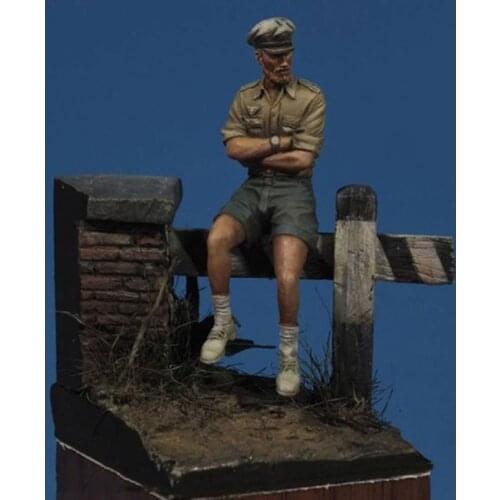 Self-assembled New Unassembled 1/35 ancient man sit Resin Figure Unpainted Model Kit