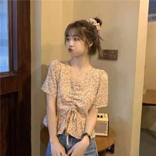 2021 Summer Women Short Sleeve V-Neck Chiffon Shirts Young Girls Sweet Flower Printing Shirring Tops Casual All-match Streetwear