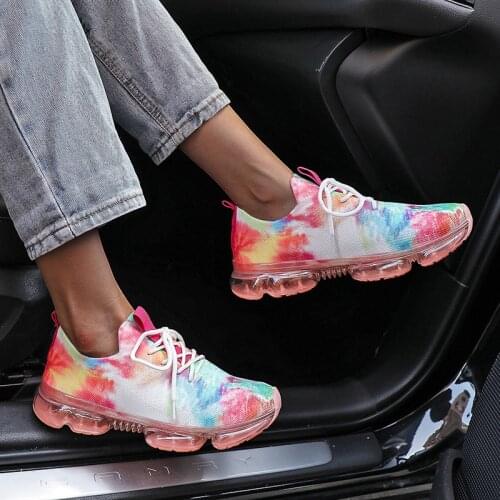 Women sports shoes Mesh breathable casual sneakers women Thick-soled Inner Increase Womens Vulcanized Shoes 2021 new