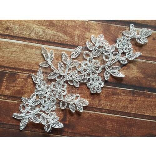 White Floral lace Applique Alencon Corded Embroidered Lace Vine Patch DIY Lace Collar Fabric Sewing Applique Supplies 1 pair